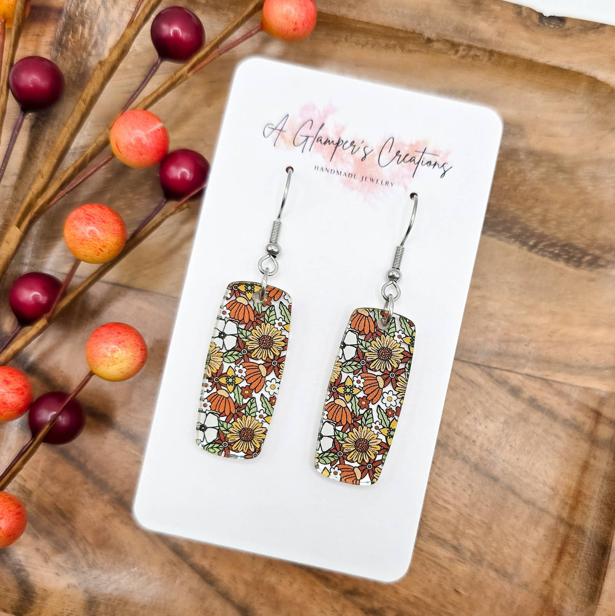70s Retro Floral Acrylic Mini Bar Earrings