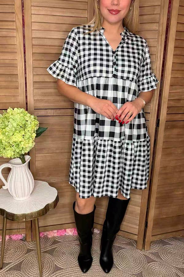Checkered short sleeved dress w/pockets